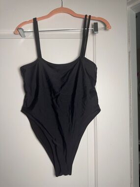 High cut one piece swimsuit